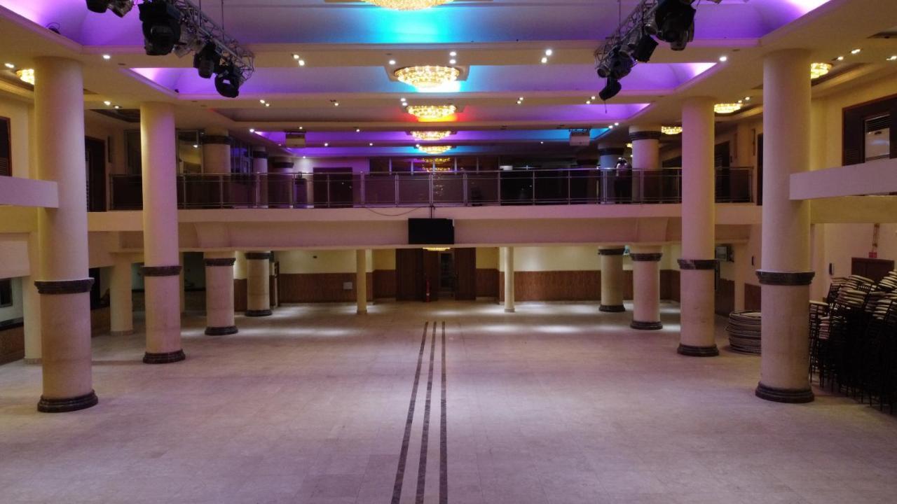 Caesar'S Luxury Hotel Lekki Exterior photo